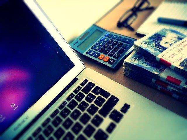 Connecting the Mobile Marketing Dots money-931423_1920